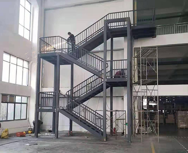 上海钢结构楼梯工程搭建案例